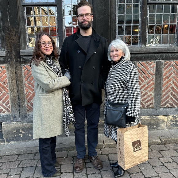 Meet your Posher, Lorraine - Picture 6 of 11